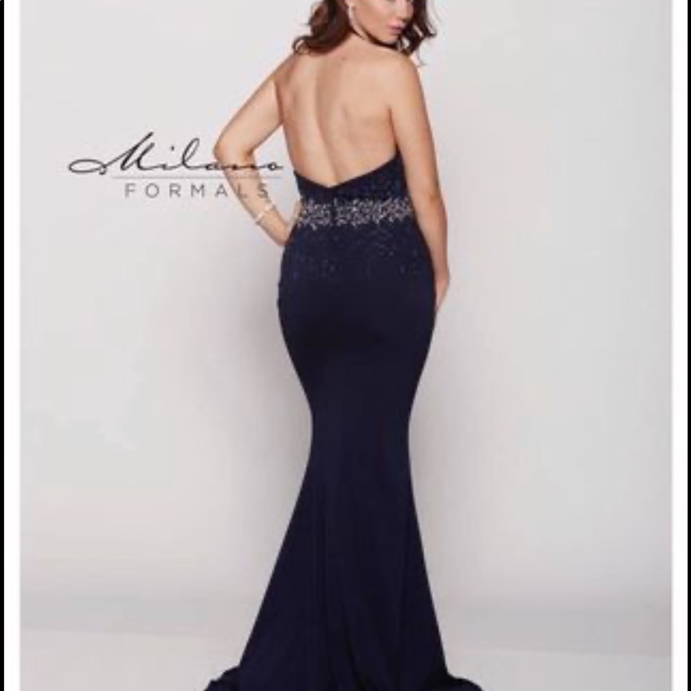 Milano Formals Prom/Formal/ Evening dress in Midnight Blue size4. New with tags!